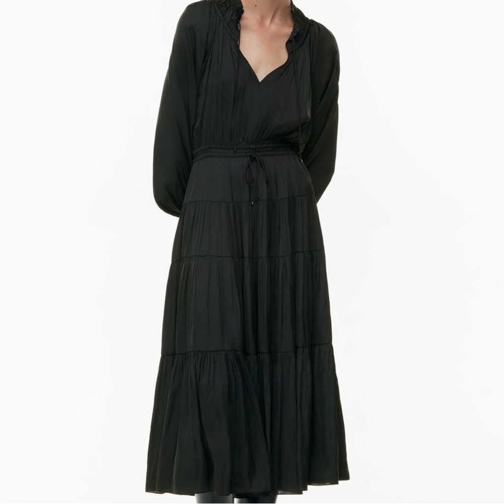 Aritzia dress NEW